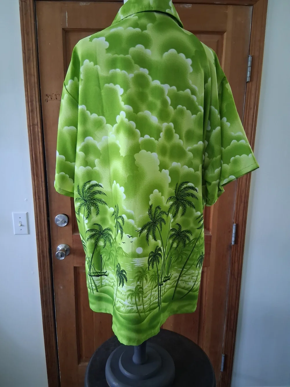 Men's Green Palm-Print Short Sleeve Button-Down Shirt